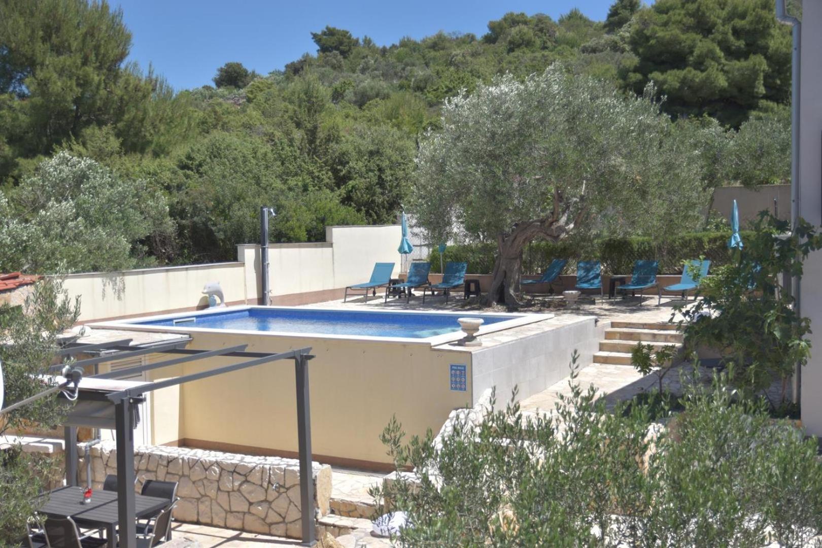 Villa Luger Eg Ražanj Exterior foto